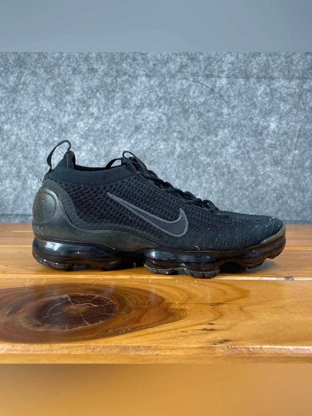 Nike Air VaporMax 2021 Flyknit Mens 7.5 / Womens 9 Black Sneakers DH4084-001